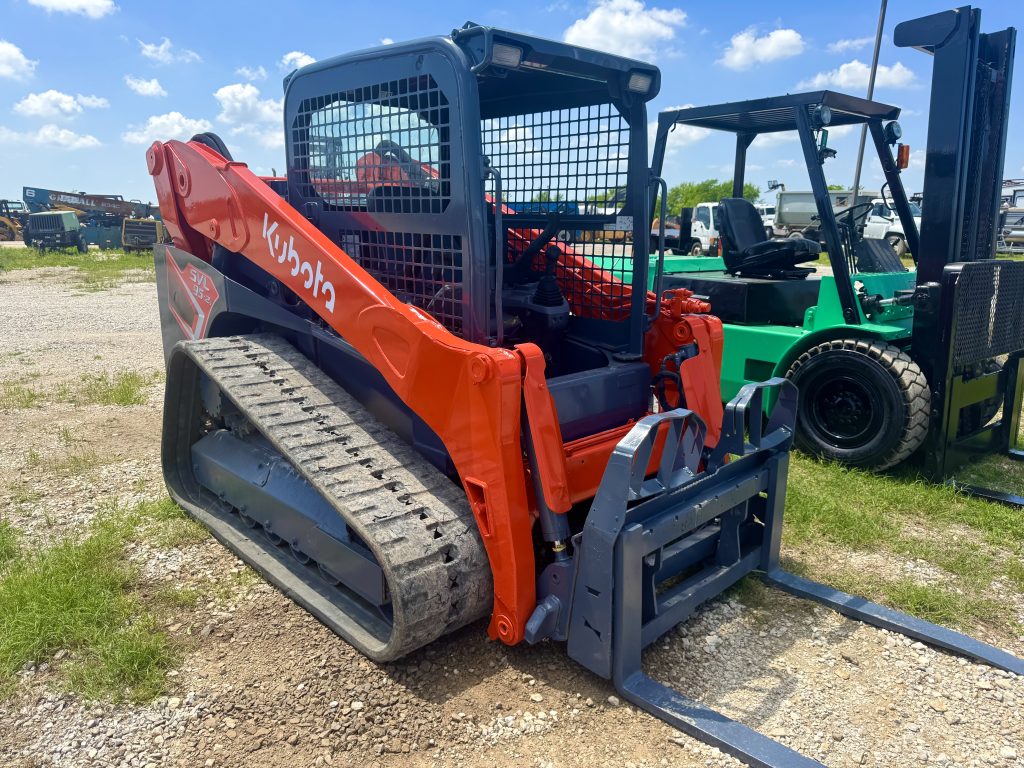 Track Skid Steer Loader Kubota SVL95-2 Interstate Heavy Equipment 817.532.3016