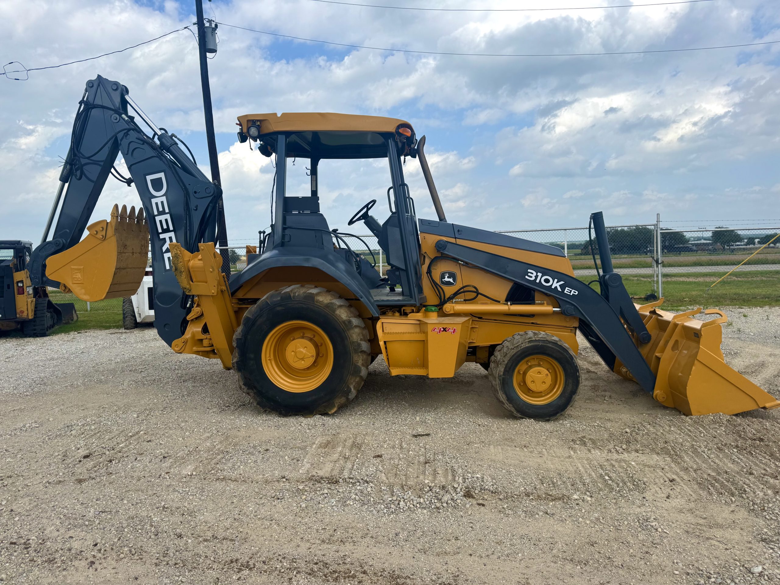 Backhoe Loader John Deere 310K Interstate Heavy Equipment 817.532.3016