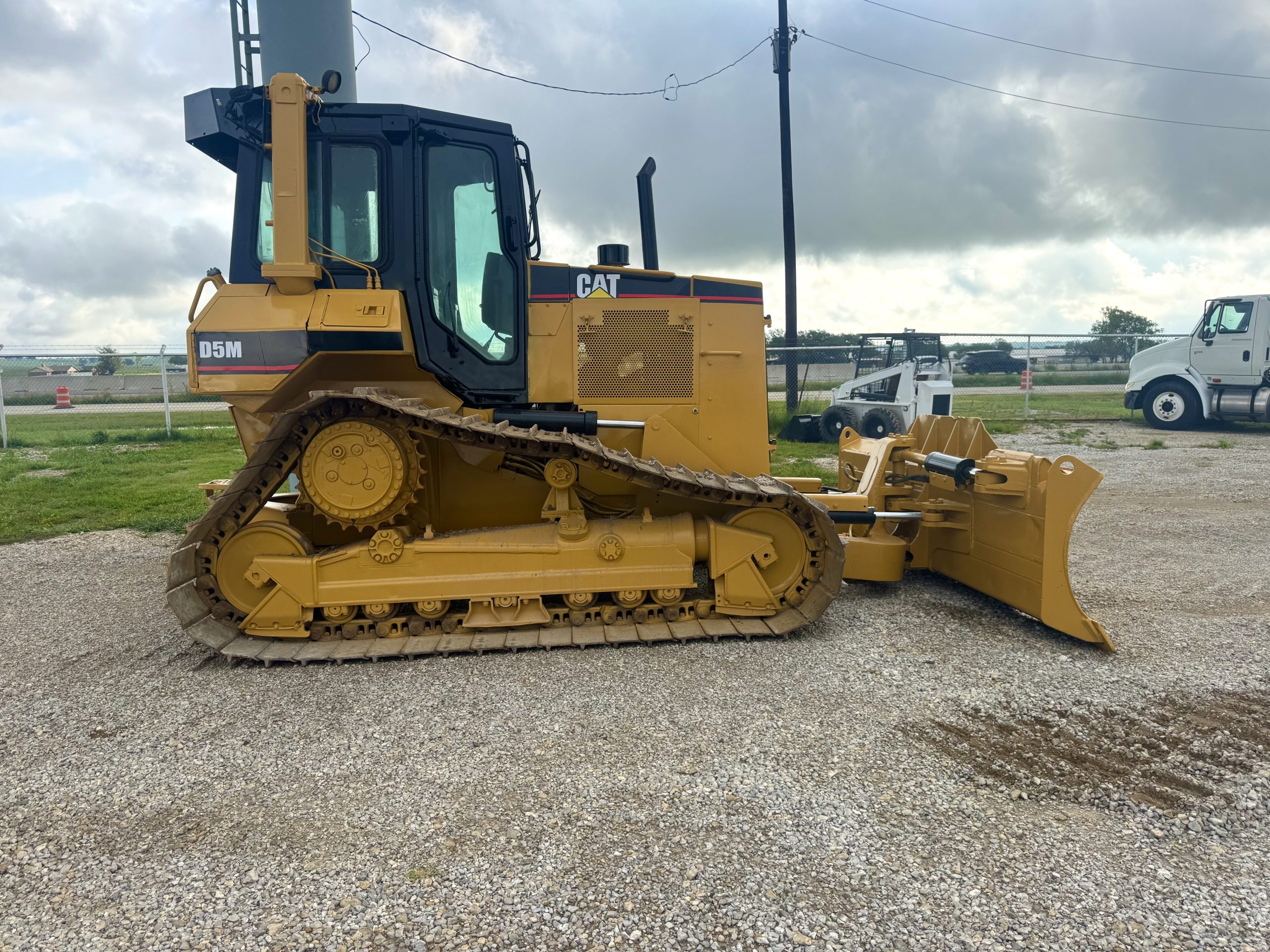 IMG_8716 Bulldozer Caterpillar D5M Interstate Heavy Equipment 817.532.3016