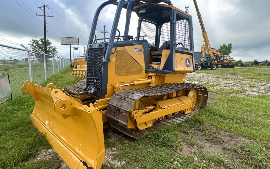 Used Heavy Equipment for Sale – High Performance at Low Prices