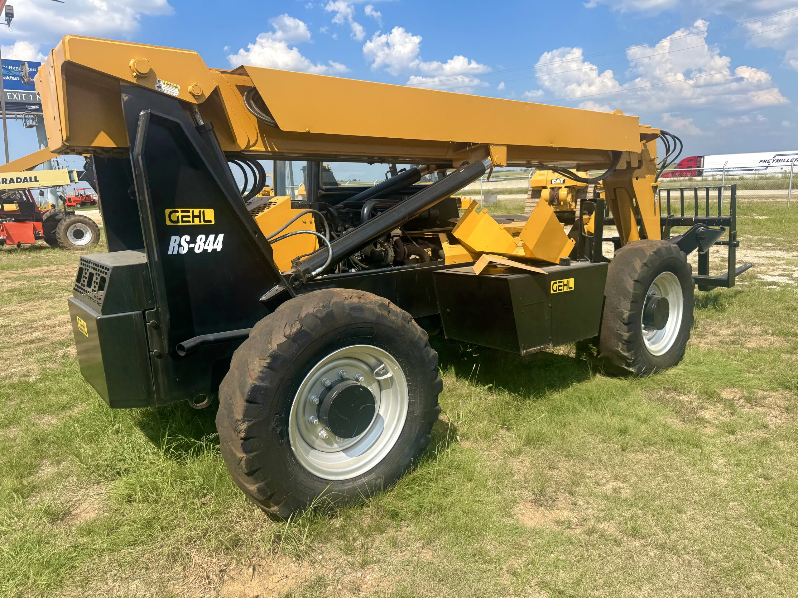 Telehandler Forklift Gehl RS844 Interstate Heavy Equipment 817.532.3016