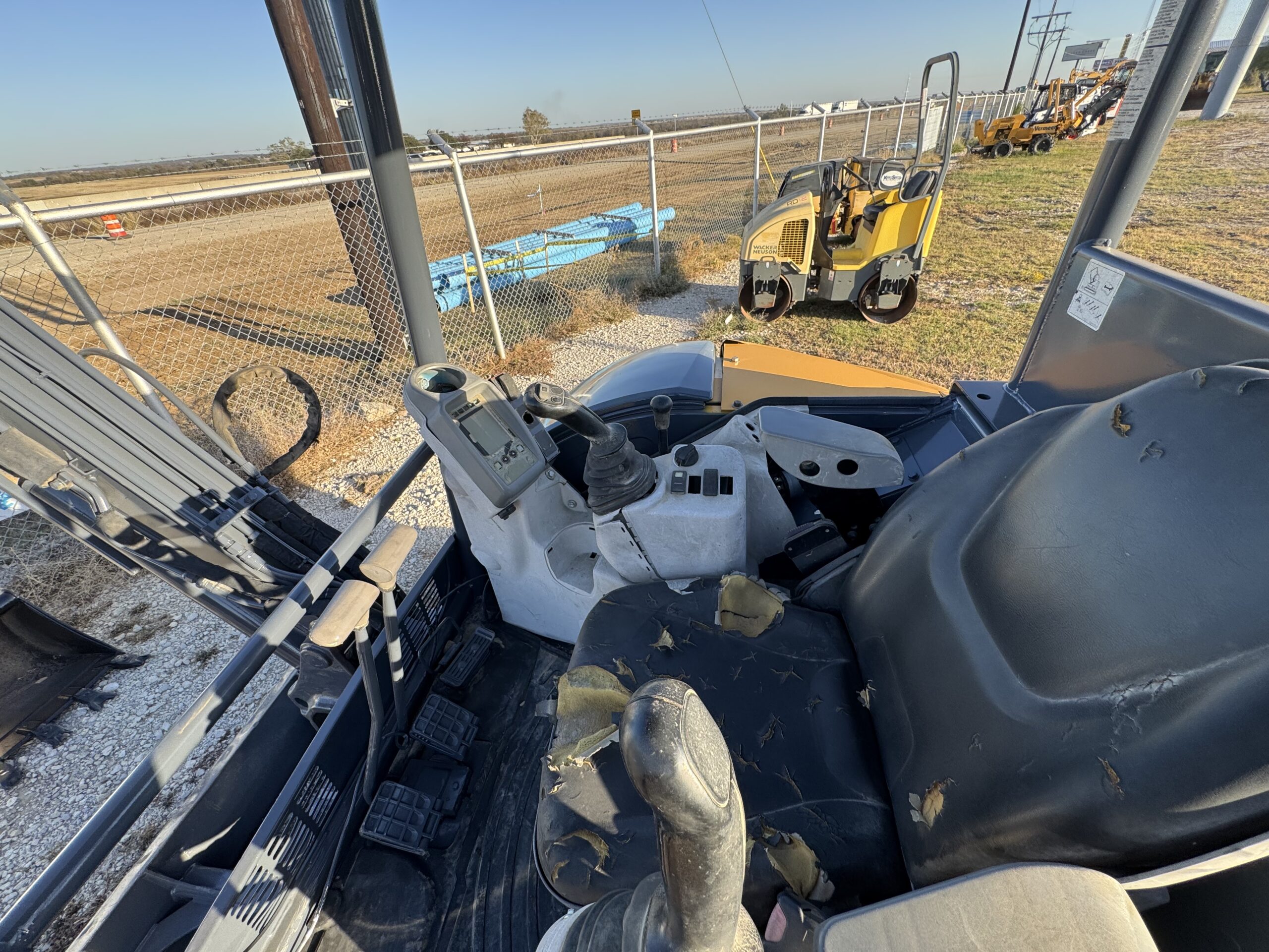 IMG_9534 Mini Excavator John Deere 35G Interstate Heavy Equipment 817.532.3016