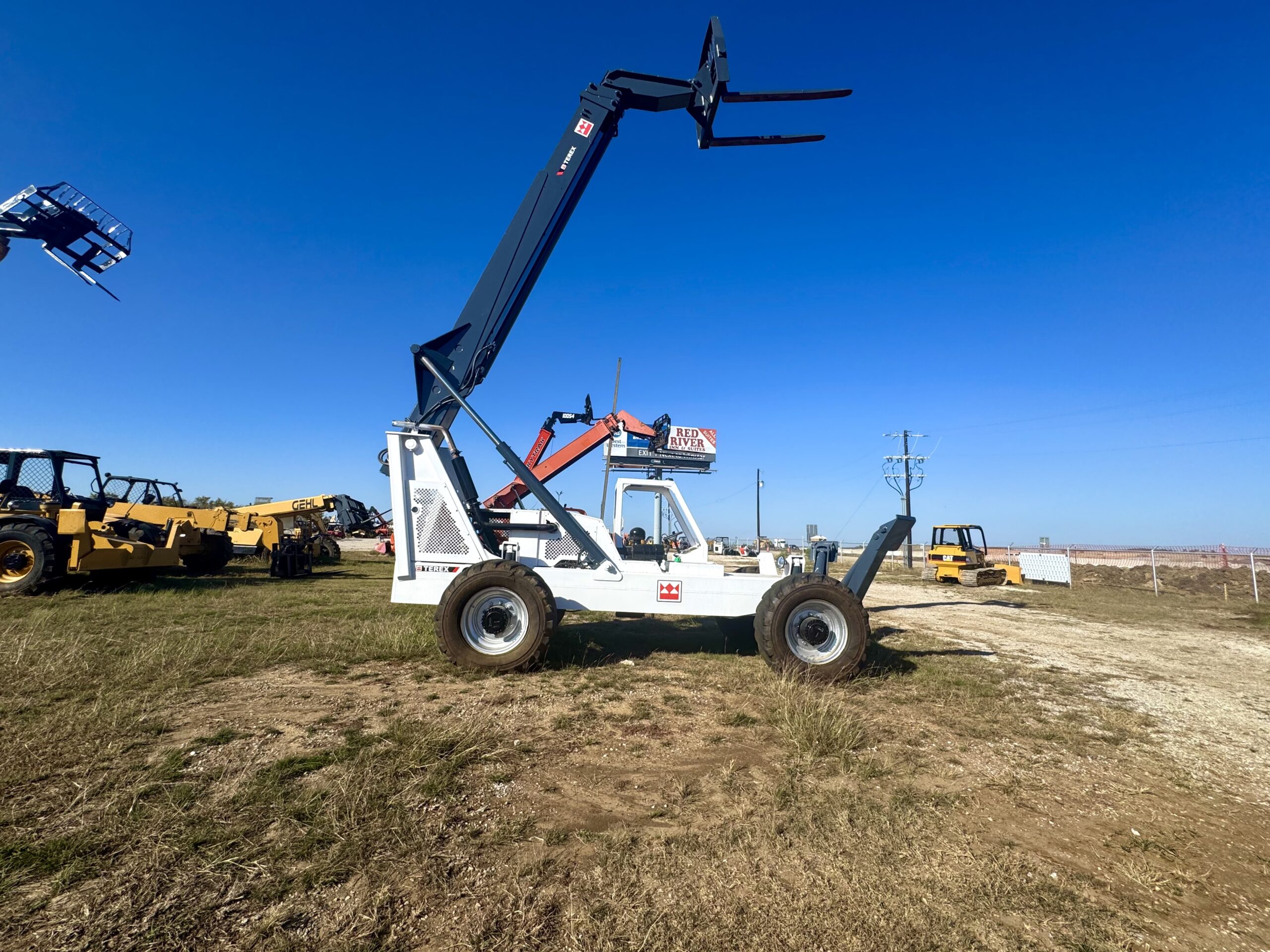 IMG_9561 Telehandler Forklift Terex SS-1048 Interstate Heavy Equipment 817.532.3016