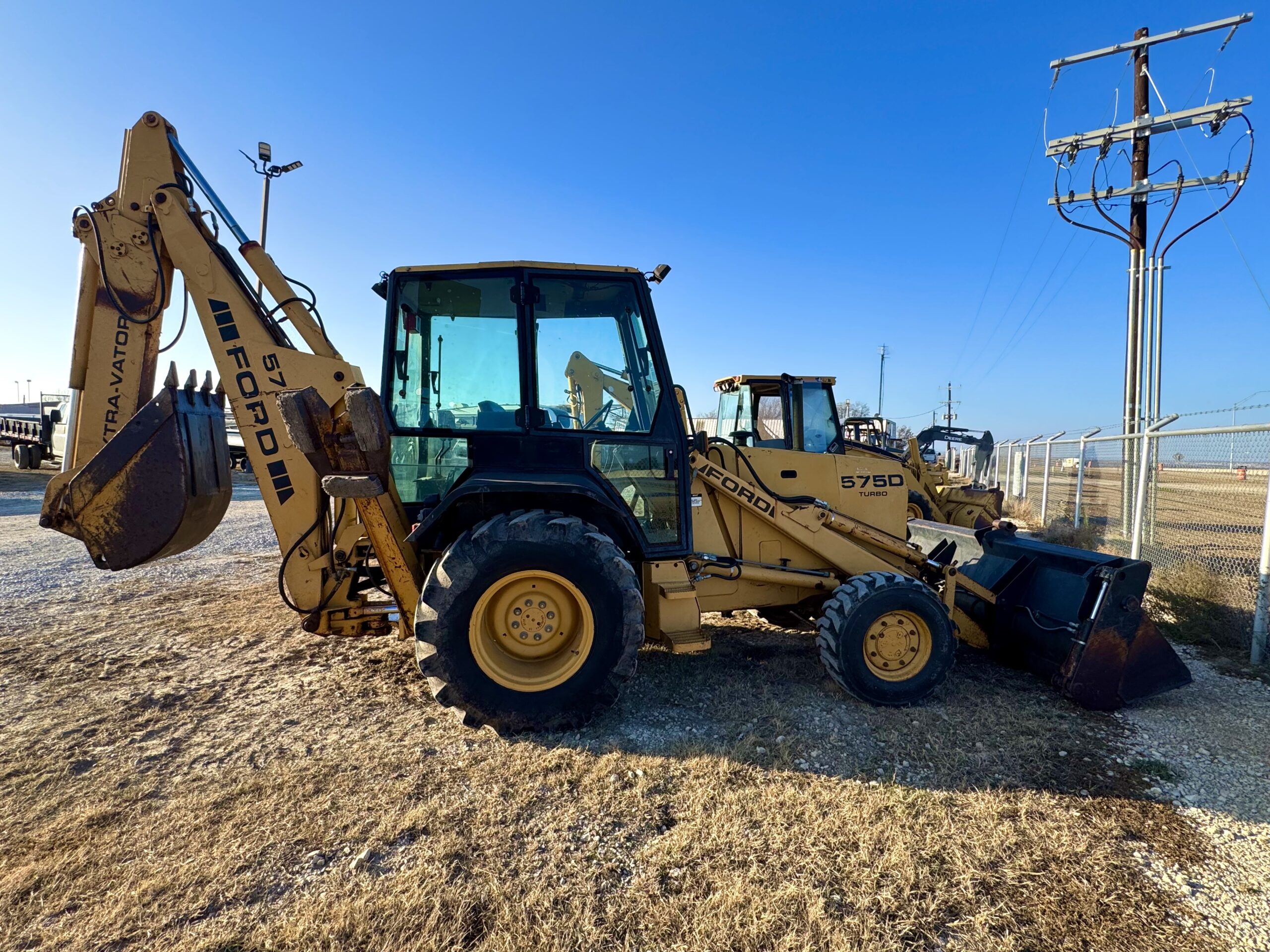 4x4 Backhoe Loader Ford 575D Interstate Heavy Equipment 817.532.3016