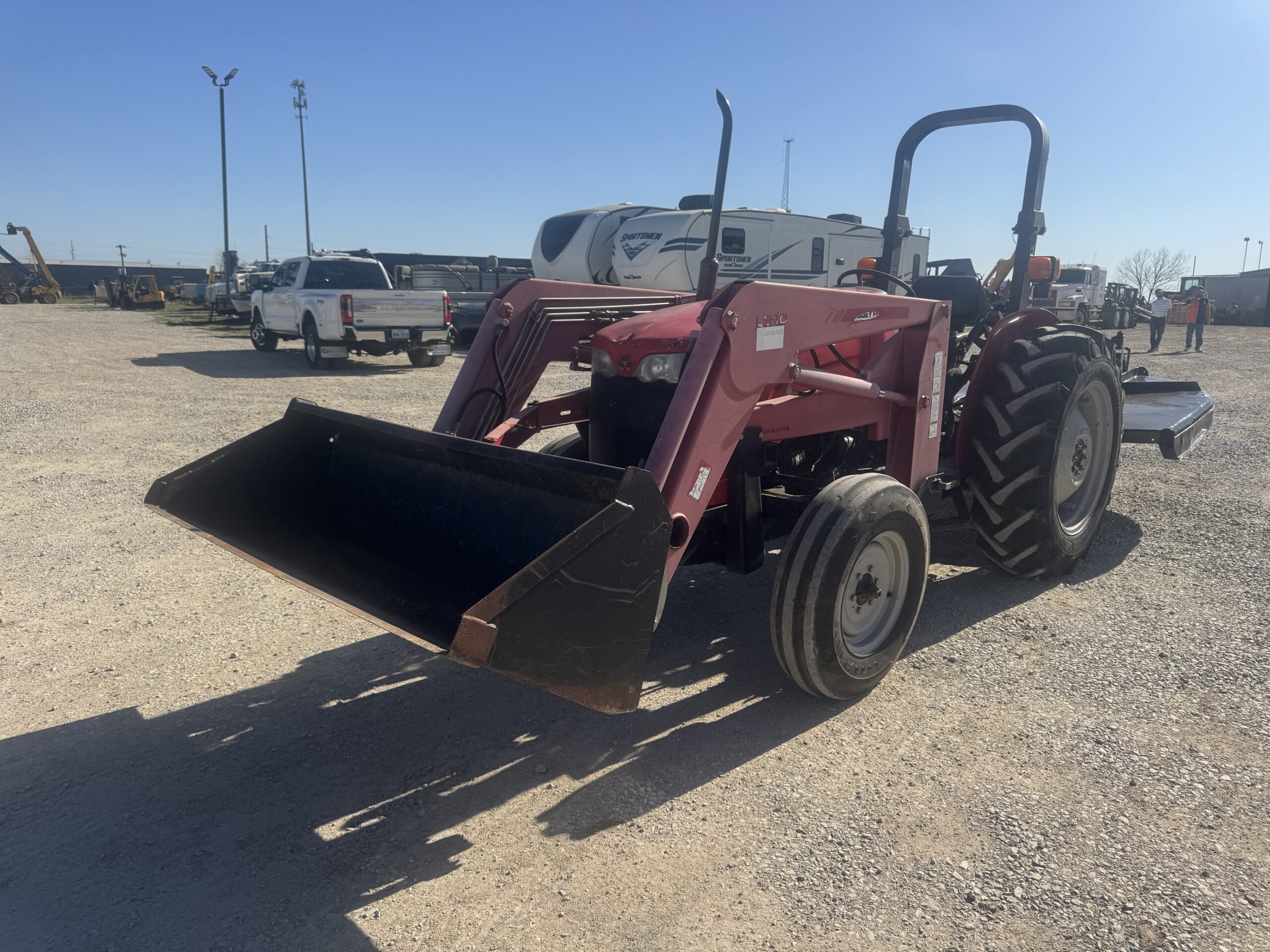 Utility Tractor Massey Ferguson 2615 Interstate Heavy Equipment 817.532.3016