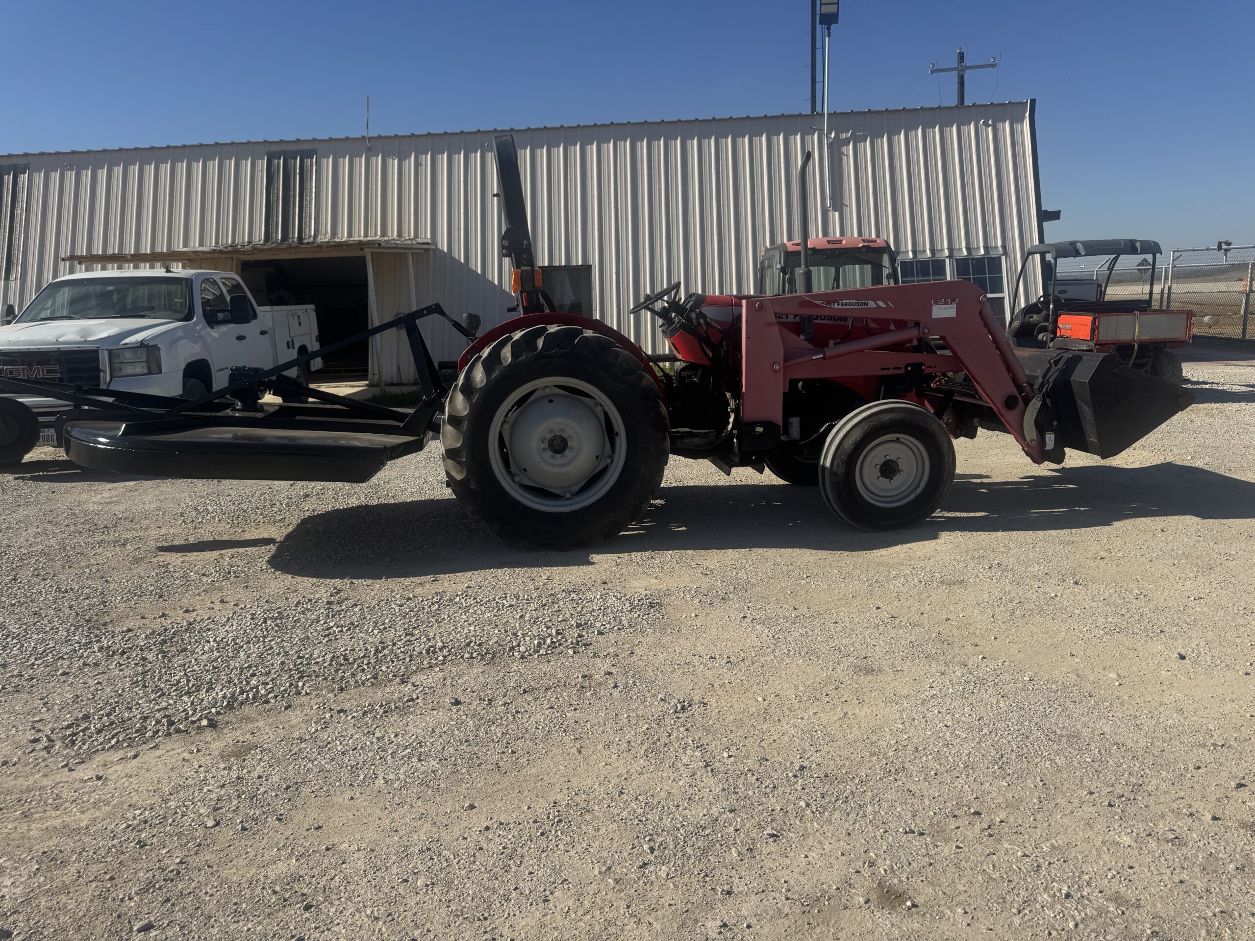 Utility Tractor Massey Ferguson 2615 Interstate Heavy Equipment 817.532.3016