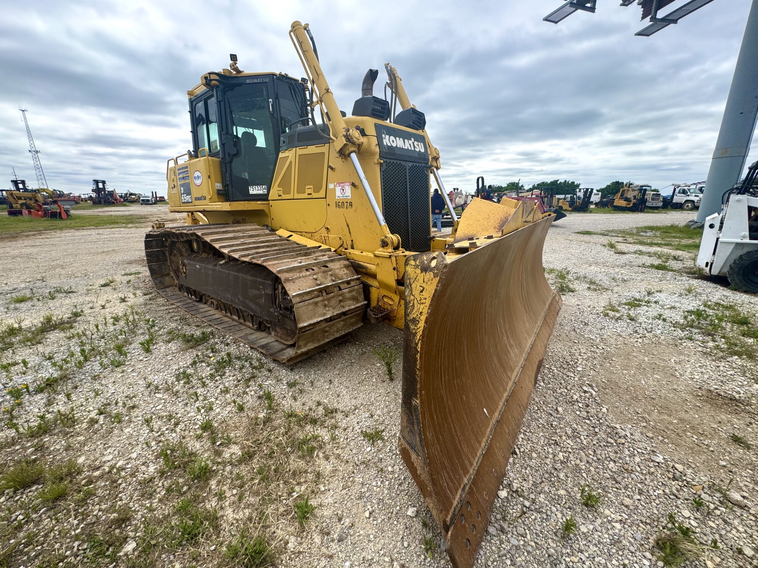 Bulldozer Komatsu D65PXi-18 Interstate Heavy Equipment 817.532.3016