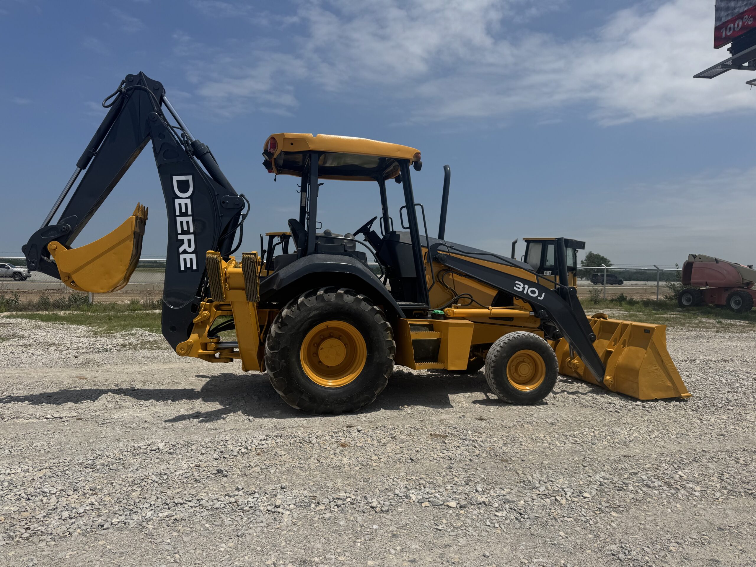 IMG_1569 Backhoe Loader John Deere 310J Interstate Heavy Equipment 817.532.3016