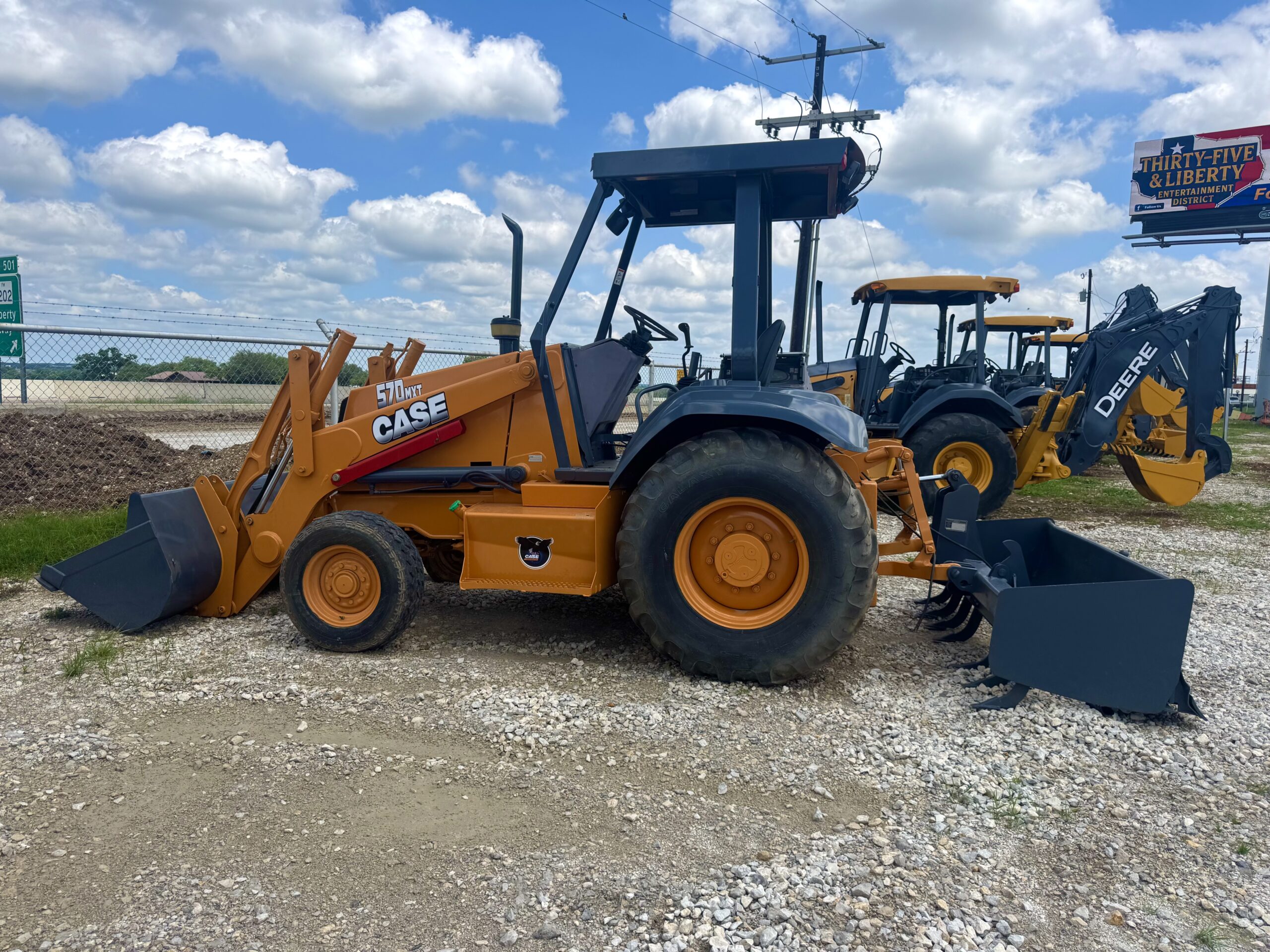 Excavator Caterpillar 320CL Interstate Heavy Equipment 817.532.3016