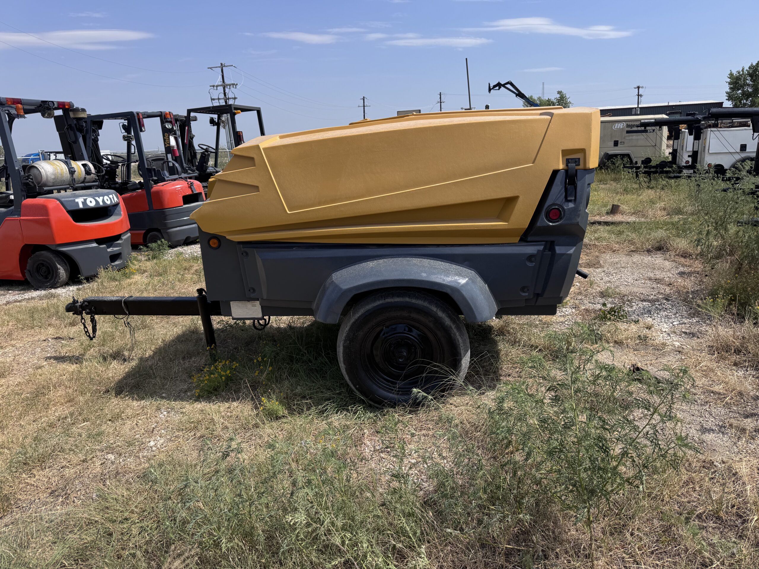 Air Compressor Atlas Copco 185 CFM 100 psi Interstate Heavy Equipment 817.532.3016